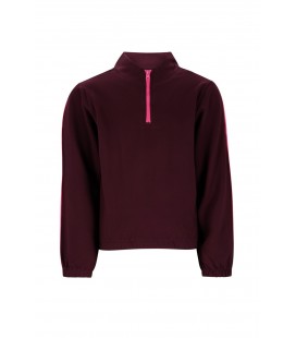 Sylvia B.Nosy girls sporty sweater