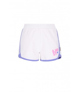 B.Nosy girls short Pattia