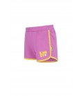 B.Nosy girls short Pattia