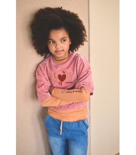 Kaily Oversized Velvet Top Half Sleeve with Bisou Embro